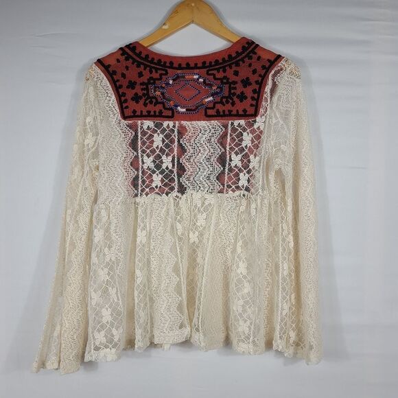 Cato White Casablanca Embroidered Lace Top - Picture 9 of 11